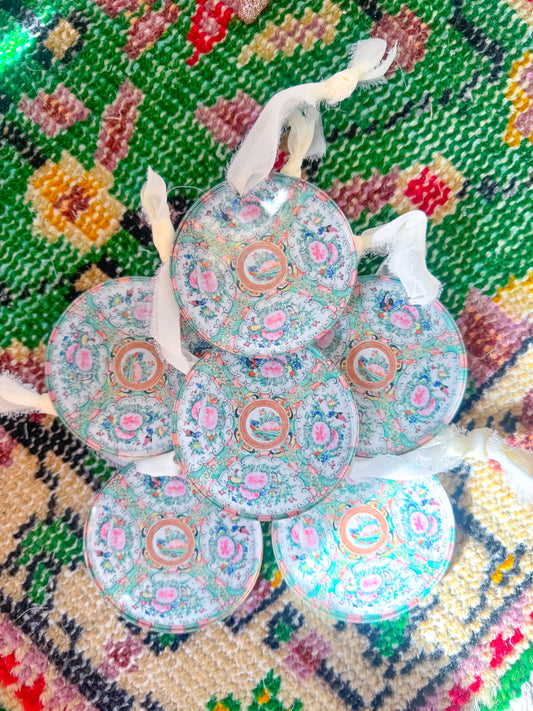 Vibrant & Vintage