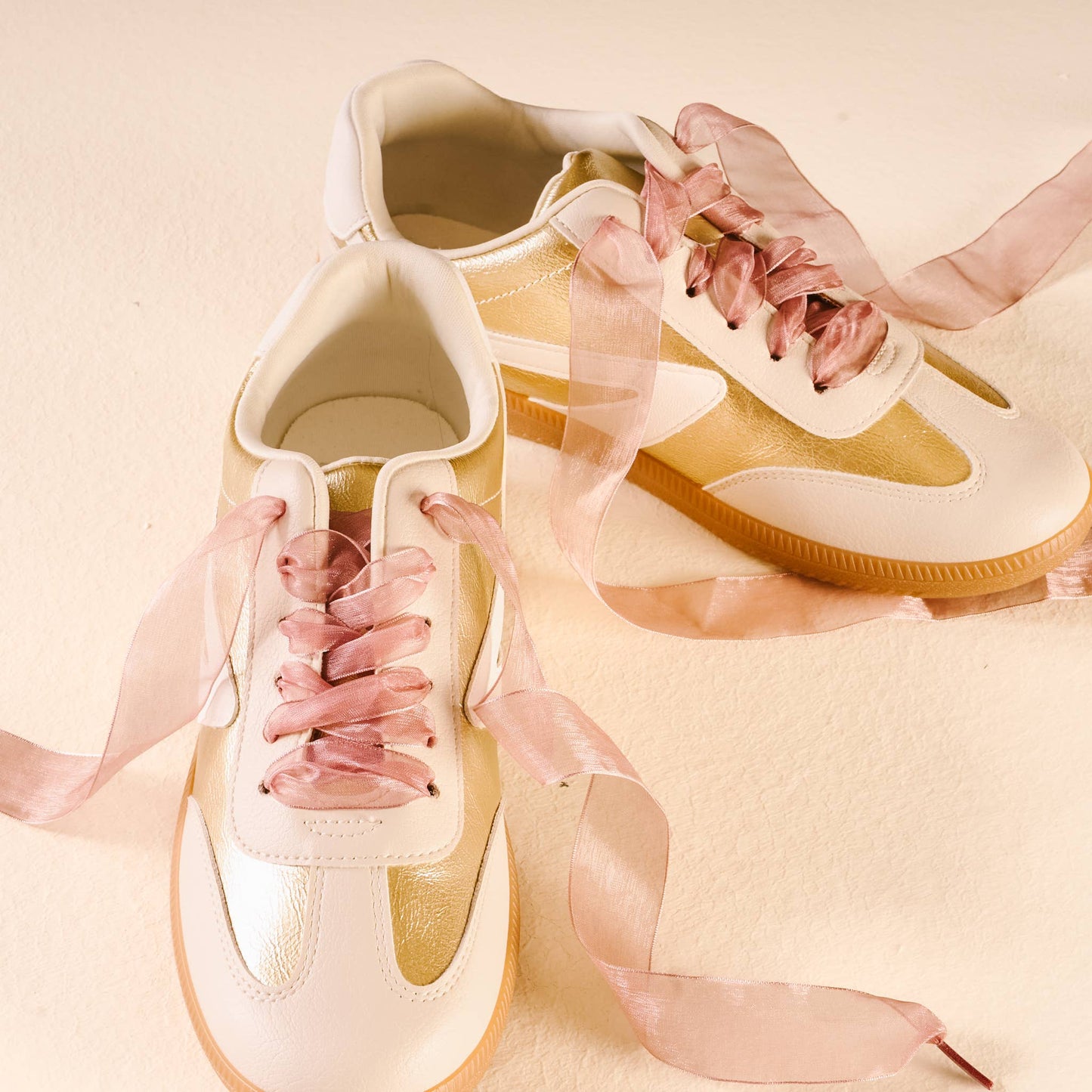 Step It Up Shoelaces-Sheer Mauve