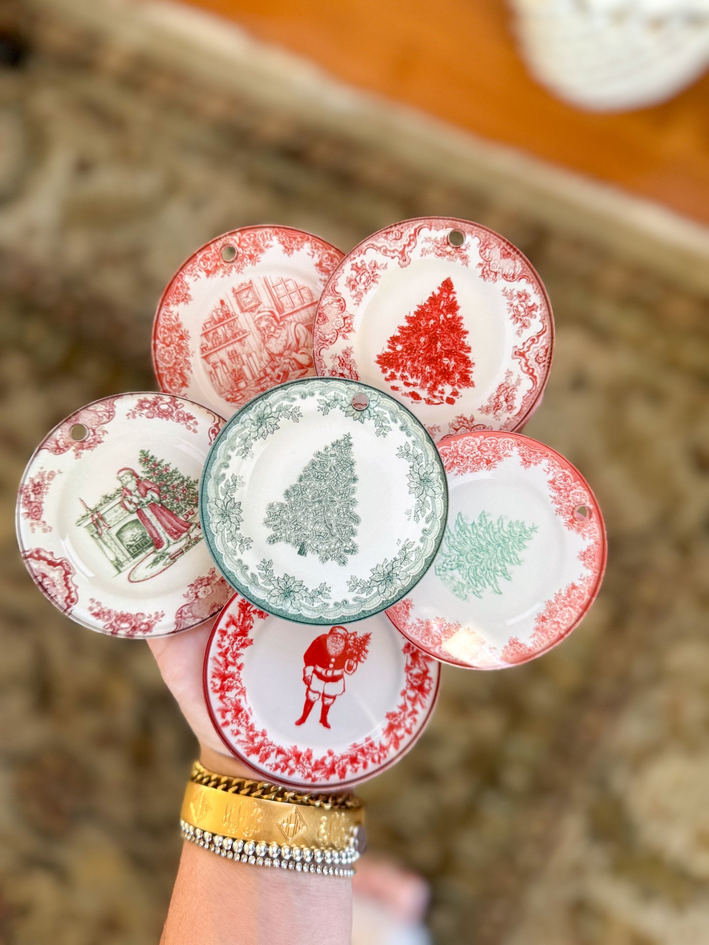 Clementine Curios 2.0